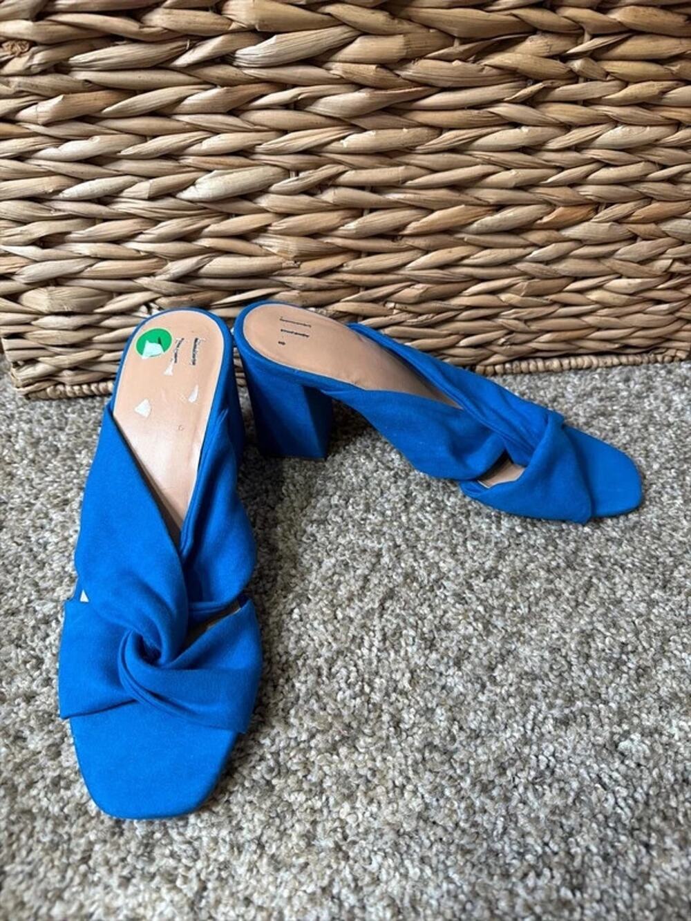 A new day, not front faux suede, blue heeled mules 7.5 668